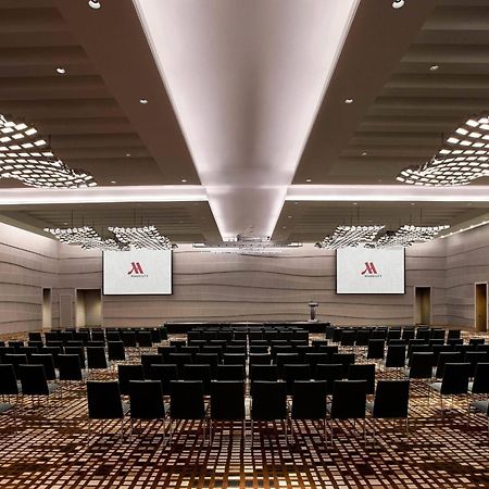 Kota Kinabalu Marriott Hotel Экстерьер фото The Grand Ballroom