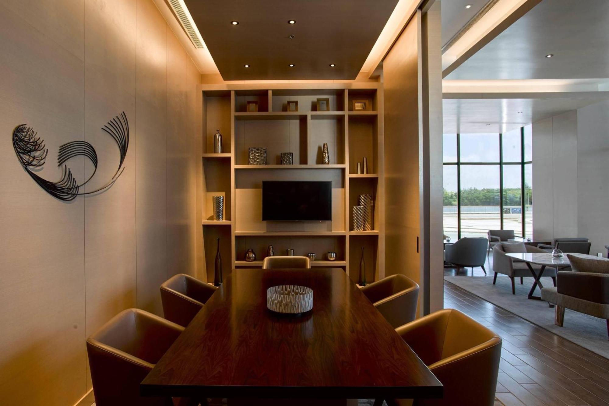 Kota Kinabalu Marriott Hotel Экстерьер фото Meeting room